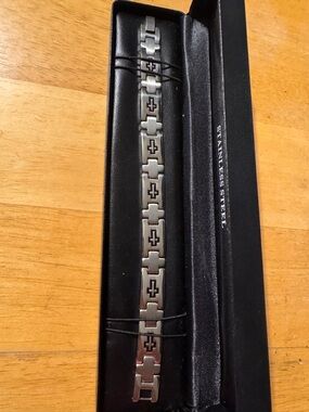 Mens Stainless Steel Cross Bracelet